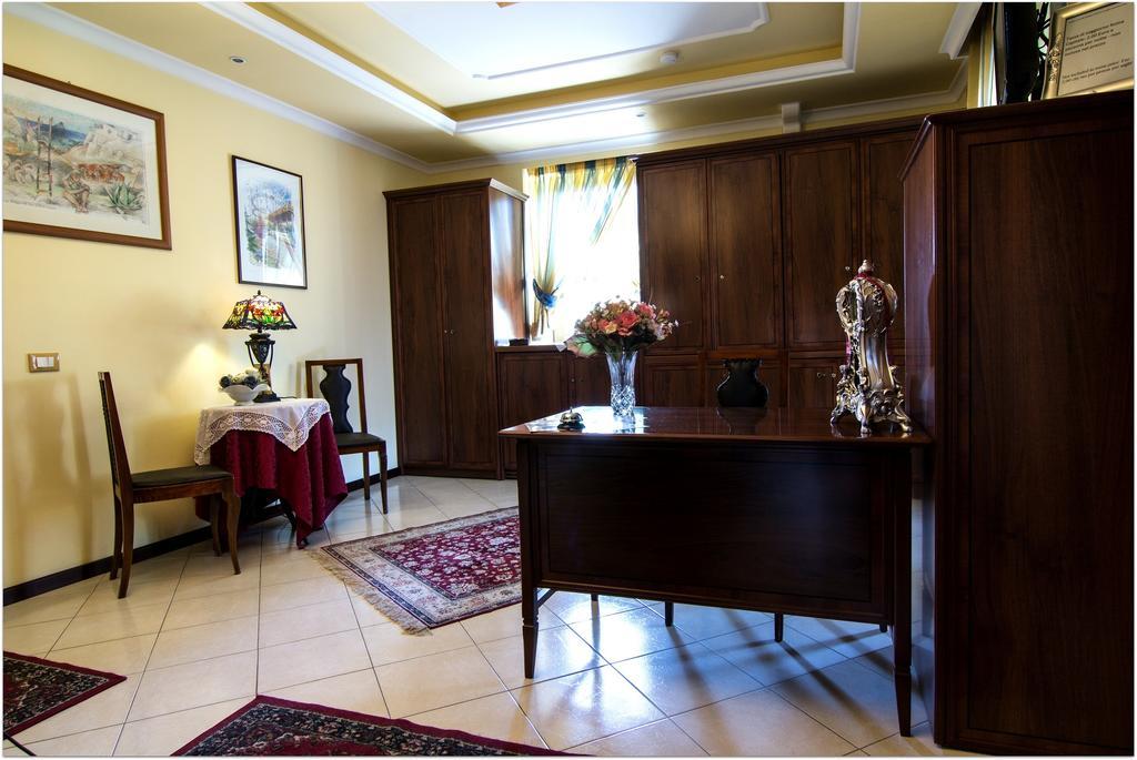 B&B Degli Amici Ciampino Exteriér fotografie
